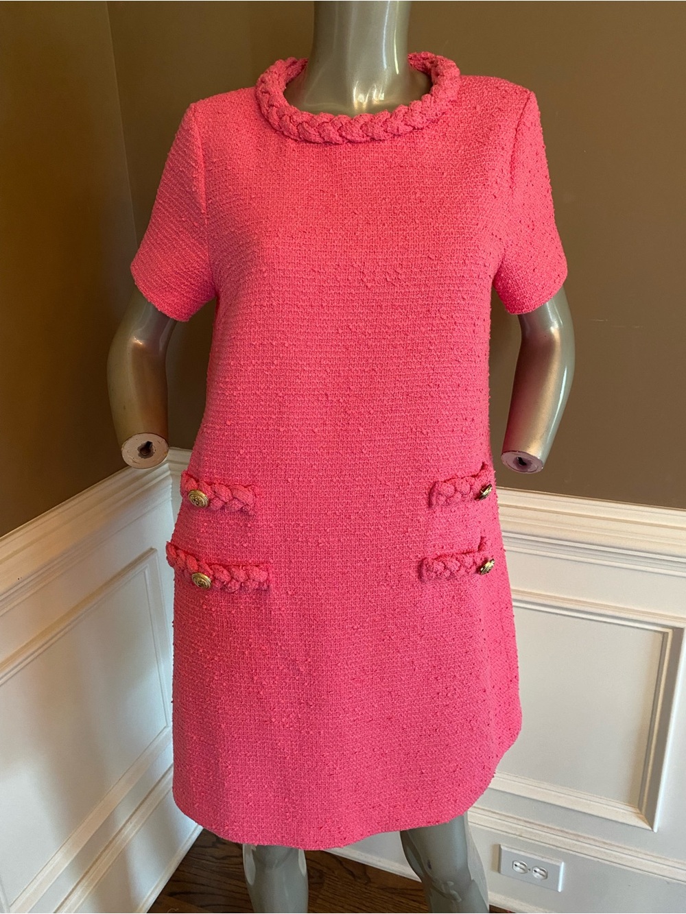 Tuckernuck Hot Pink Short-Sleeve Jackie Tweed Shift Dress size M - Picture 2 of 8